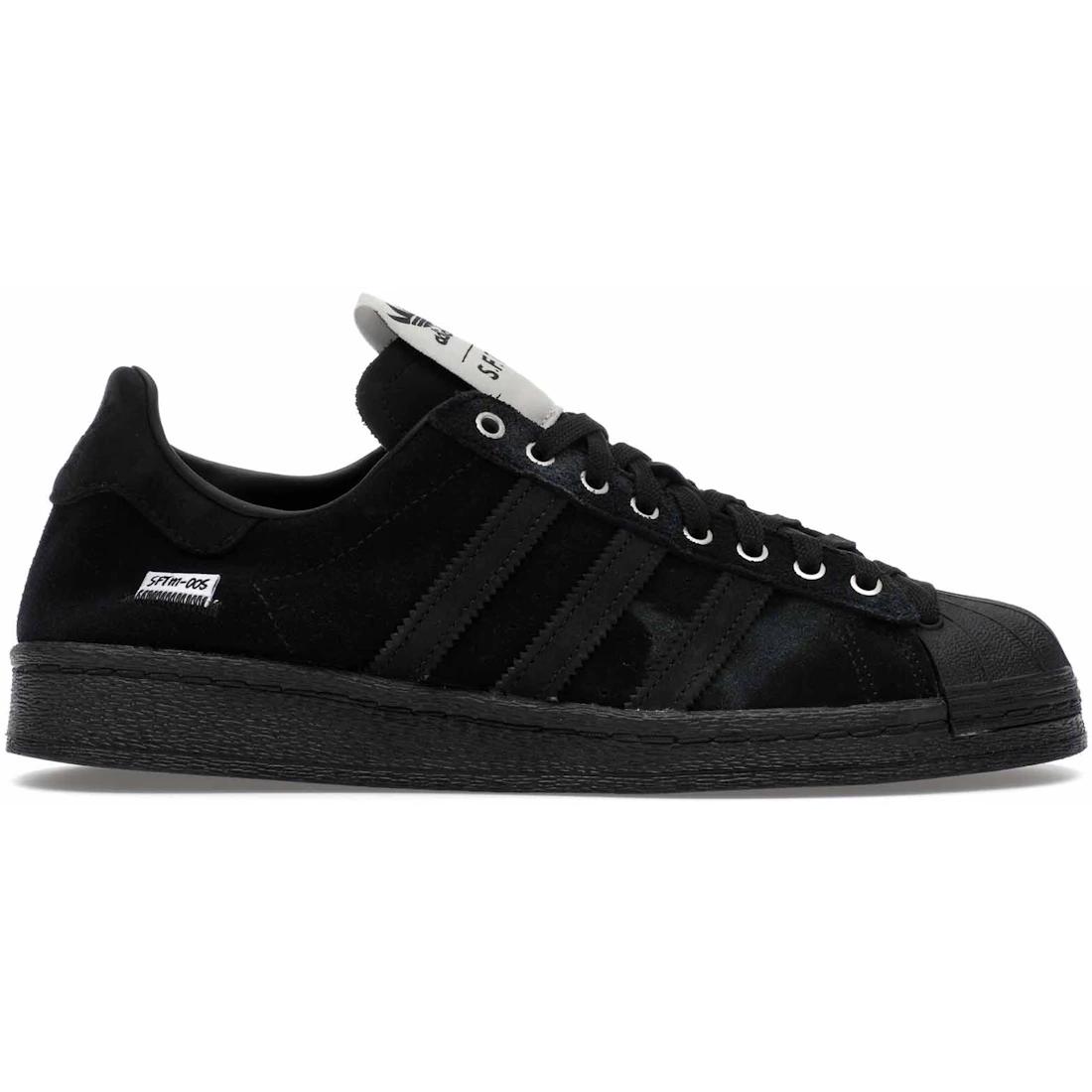 Adidas Originals Superstar Song For The Mute Черный 42.5
Adidas Originals Superstar Song For The Mute Черный 42.5