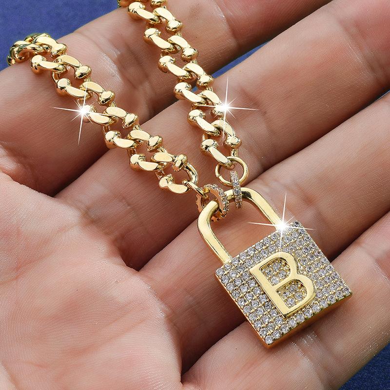 Замок-цепь Универсальное ожерелье для мужчин и женщин, отличающееся уникальным геометрическим стилем золотой
Замок-цепь Универсальное ожерелье для мужчин и женщин, отличающееся уникальным геометрическим стилем золотой