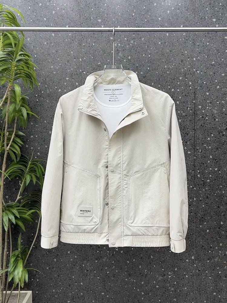 Men s Solid Color Stand Collar Casual Jacket - Trendy, Versatile, Handsome Autumn Outerwear L (120-135)
Men s Solid Color Stand Collar Casual Jacket - Trendy, Versatile, Handsome Autumn Outerwear L (120-135)