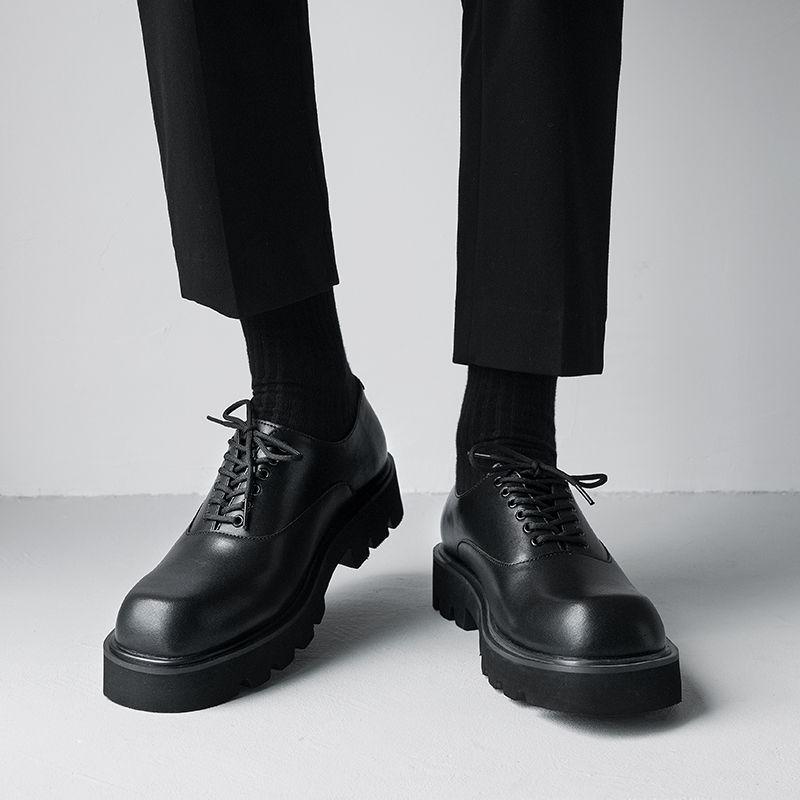 Men s Stylish Square Toe Leather Derby Shoes with Thick Sole and Height Increase Size 40 (Runs Large)
Men s Stylish Square Toe Leather Derby Shoes with Thick Sole and Height Increase Size 40 (Runs Large)