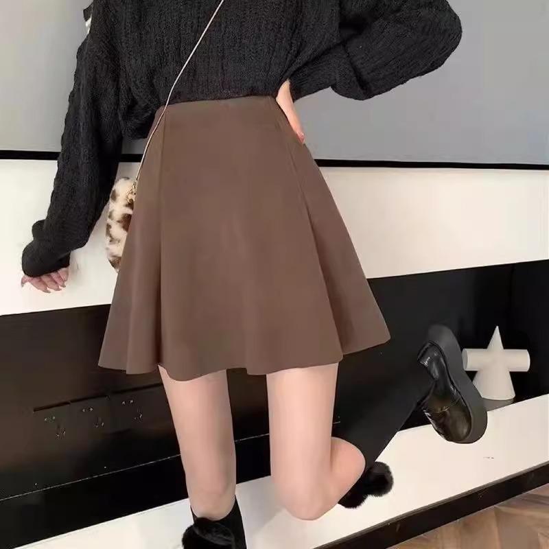 New Fall/Winter Woolen A-Line Pleated Mini Skirt for Women - High Waist, Slimming College Style, Anti-Exposure. XL чёрный
New Fall/Winter Woolen A-Line Pleated Mini Skirt for Women - High Waist, Slimming College Style, Anti-Exposure. XL чёрный