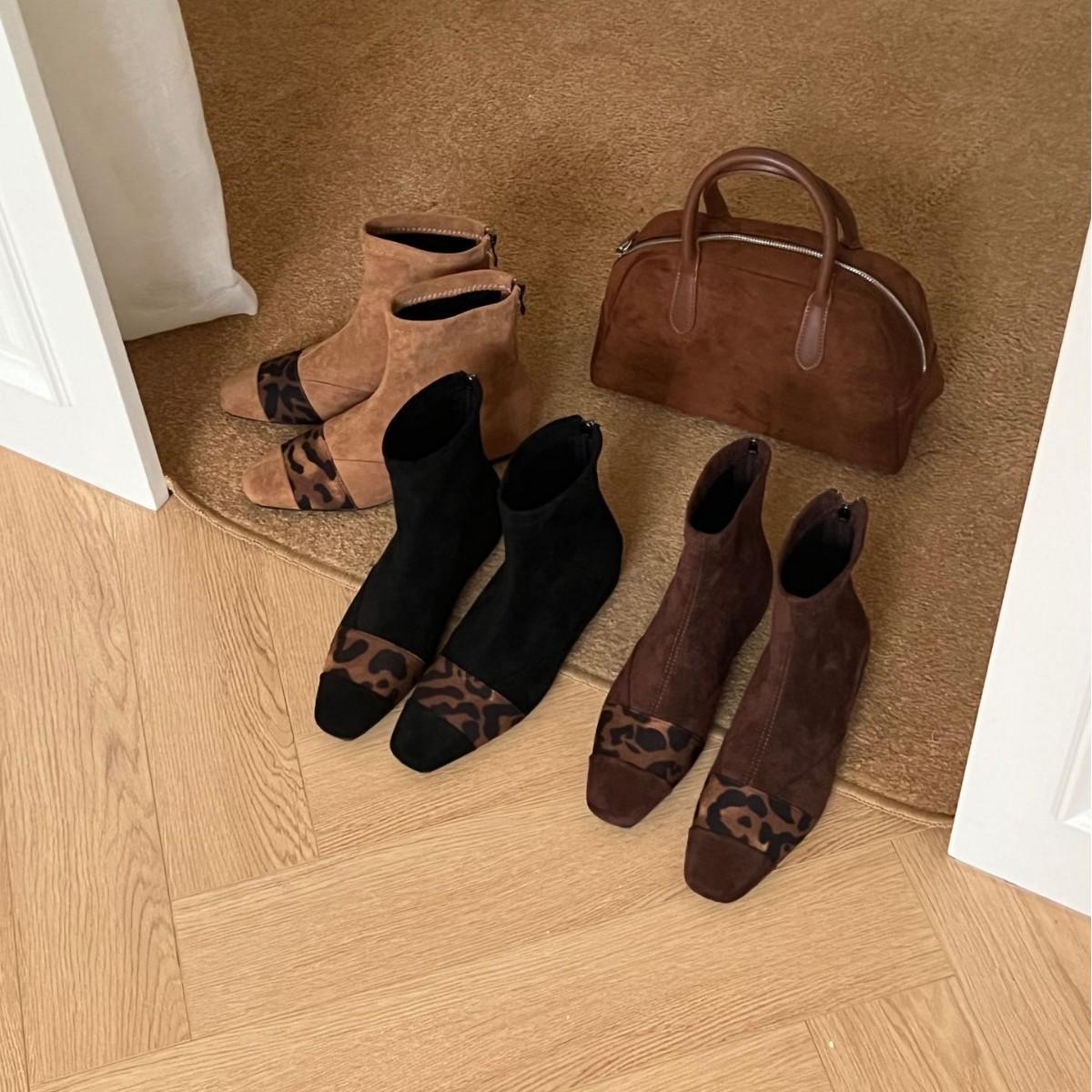 2025 new round head inner sloping heel suede rear zipper low tube thin Martin women s short boots 39 коричневый
2025 new round head inner sloping heel suede rear zipper low tube thin Martin women s short boots 39 коричневый