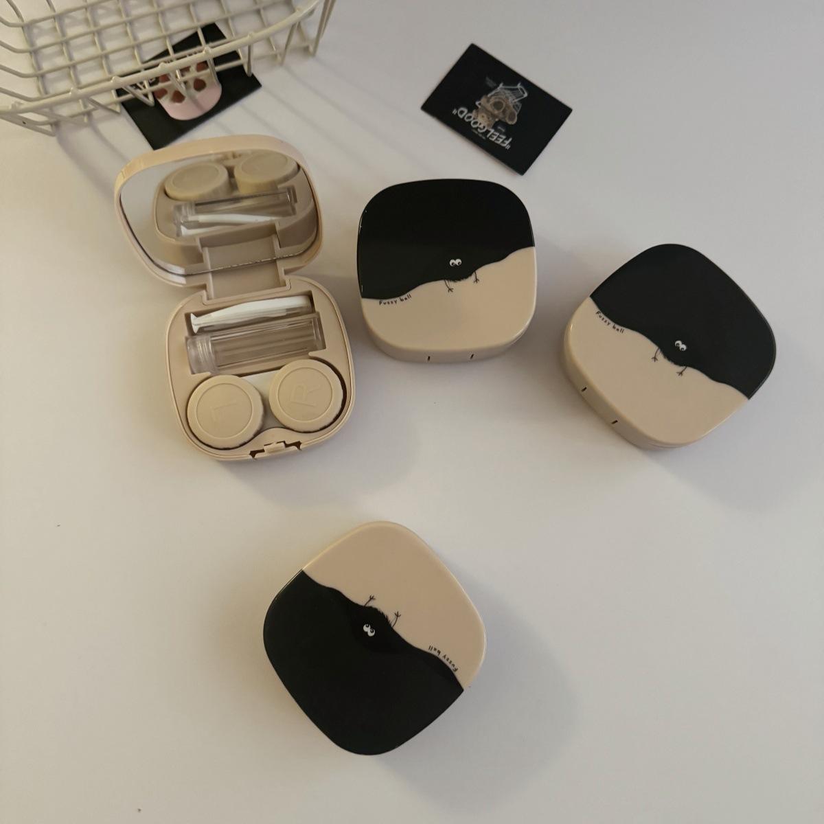Girls Cute Graffiti Small Coal Ball Contact Lens Box, Companion Box Care Contact Lens Case Pottable Travel Contact Lenses Case
Girls Cute Graffiti Small Coal Ball Contact Lens Box, Companion Box Care Contact Lens Case Pottable Travel Contact Lenses Case