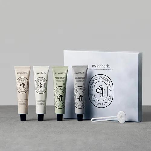 Ароматизированный крем для рук и ночной специальный подарочный набор из 4 предметов
Ароматизированный крем для рук и ночной специальный подарочный набор из 4 предметов