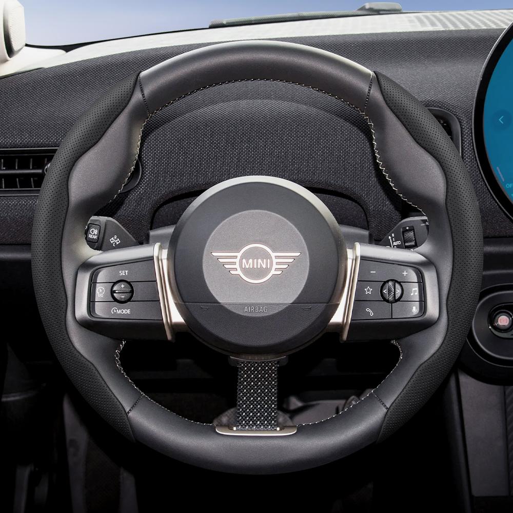 Suitable for Mini Breathable Holes Leather Steering Wheel Cover Segmented Quick Release Design Non-Slip and Durable R50 R56 Cooper
Suitable for Mini Breathable Holes Leather Steering Wheel Cover Segmented Quick Release Design Non-Slip and Durable R50 R56 Cooper