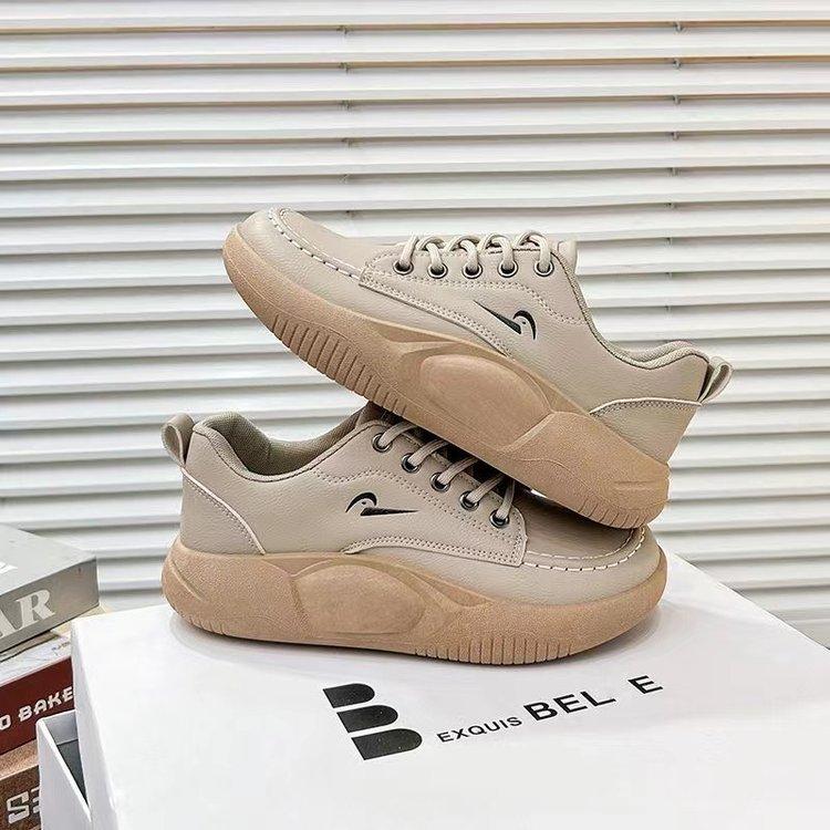 Весна 2025 года, новые базовые маленькие белые туфли, женская корейская версия студенческих повседневных кроссовок для уличной стрельбы, универсальные женские туфли-кеды 35 хаки
Весна 2025 года, новые базовые маленькие белые туфли, женская корейская версия студенческих повседневных кроссовок для уличной стрельбы, универсальные женские туфли-кеды 35 хаки