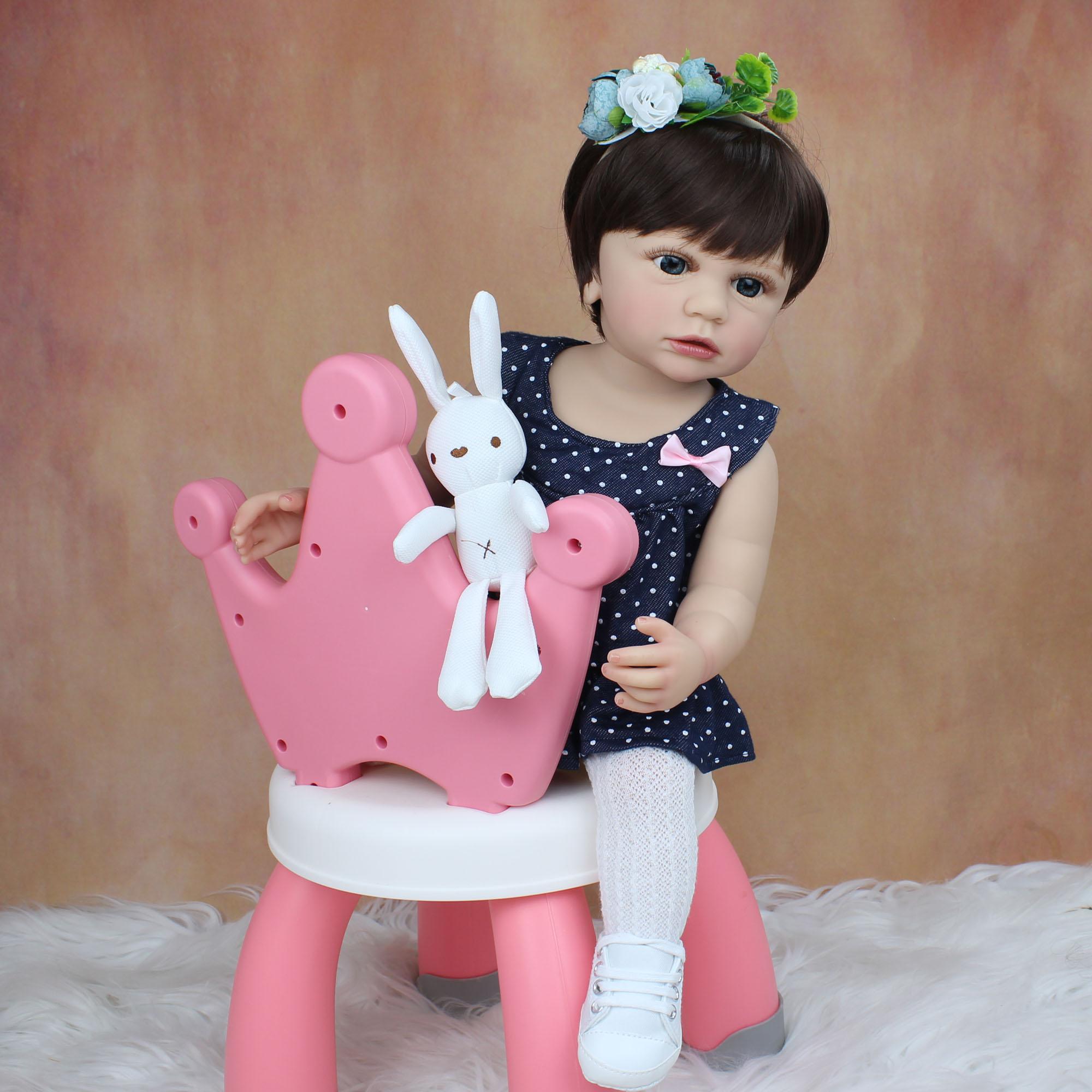 BZDOLL 55 см полностью силиконовая кукла реборн для маленьких девочек игрушка 22 дюйма мягкий винил принцесса для малышей классическое платье Boneca подарок на день рождения
BZDOLL 55 см полностью силиконовая кукла реборн для маленьких девочек игрушка 22 дюйма мягкий винил принцесса для малышей классическое платье Boneca подарок на день рождения