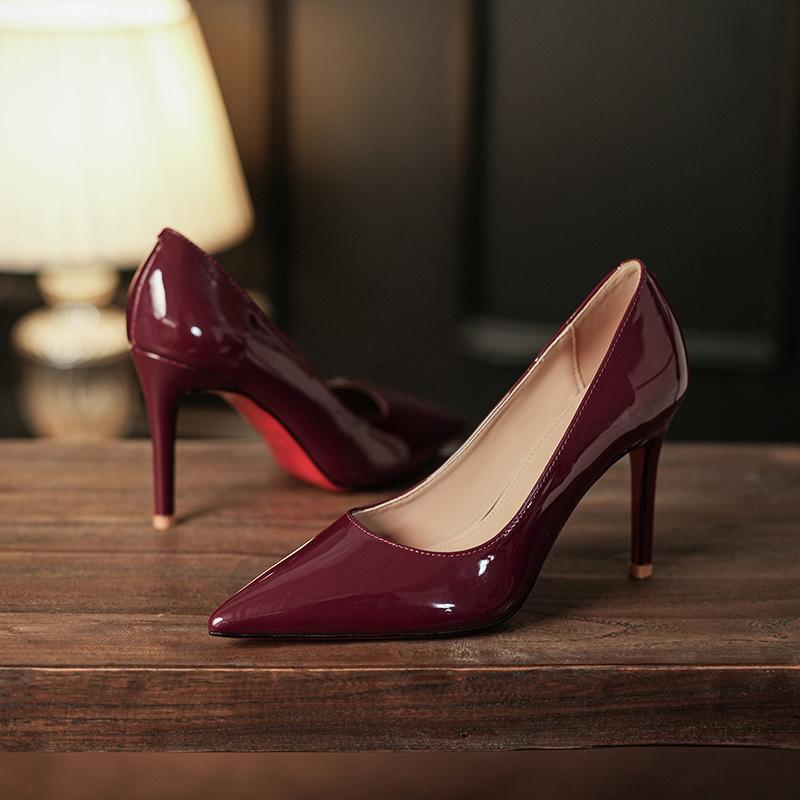 G pointed head red sole women s thin heel high sense French wedding shoes temperament sexy versatile high heels women s single shoes 34
G pointed head red sole women s thin heel high sense French wedding shoes temperament sexy versatile high heels women s single shoes 34