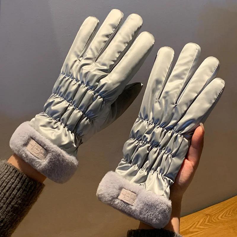 Милые перчатки с мягким сенсорным экраном женские зимние флисовые утолщенные теплые для велоспорта альпинизма катания на лыжах плюшевые хлопковые водонепроницаемые перчатки
Милые перчатки с мягким сенсорным экраном женские зимние флисовые утолщенные теплые для велоспорта альпинизма катания на лыжах плюшевые хлопковые водонепроницаемые перчатки