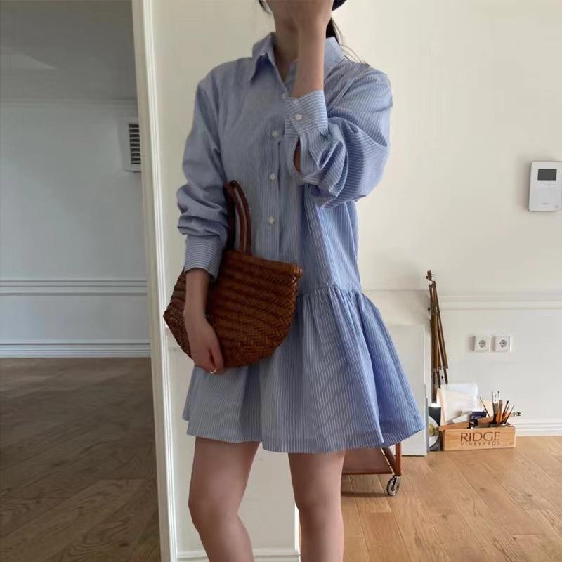 Свободное однобортное платье-рубашка в полоску с французским воротником и длинными рукавами для женщин S синий
Свободное однобортное платье-рубашка в полоску с французским воротником и длинными рукавами для женщин S синий