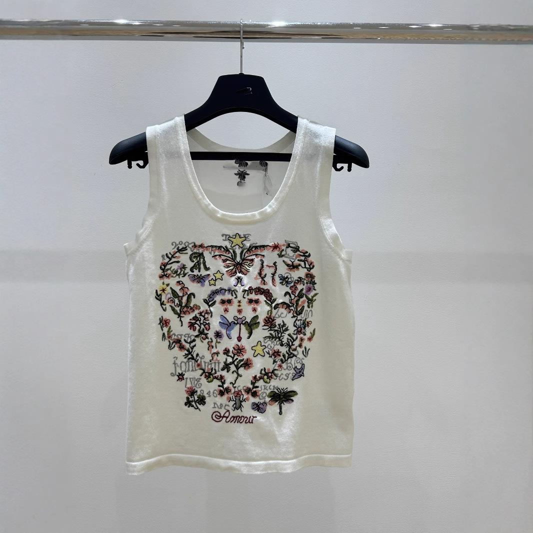 Floral Embroidered Knitted Sweater - Fragrant Wind Flocking, Colorful Round Neck Top Small
Floral Embroidered Knitted Sweater - Fragrant Wind Flocking, Colorful Round Neck Top Small