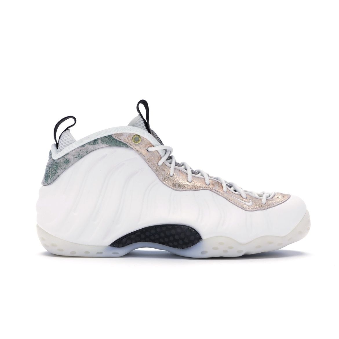Nike Air Foamposite One Summit Белые женские кроссовки Summit-Бело-Масло-Серый AA3963-101
Nike Air Foamposite One Summit Белые женские кроссовки Summit-Бело-Масло-Серый AA3963-101