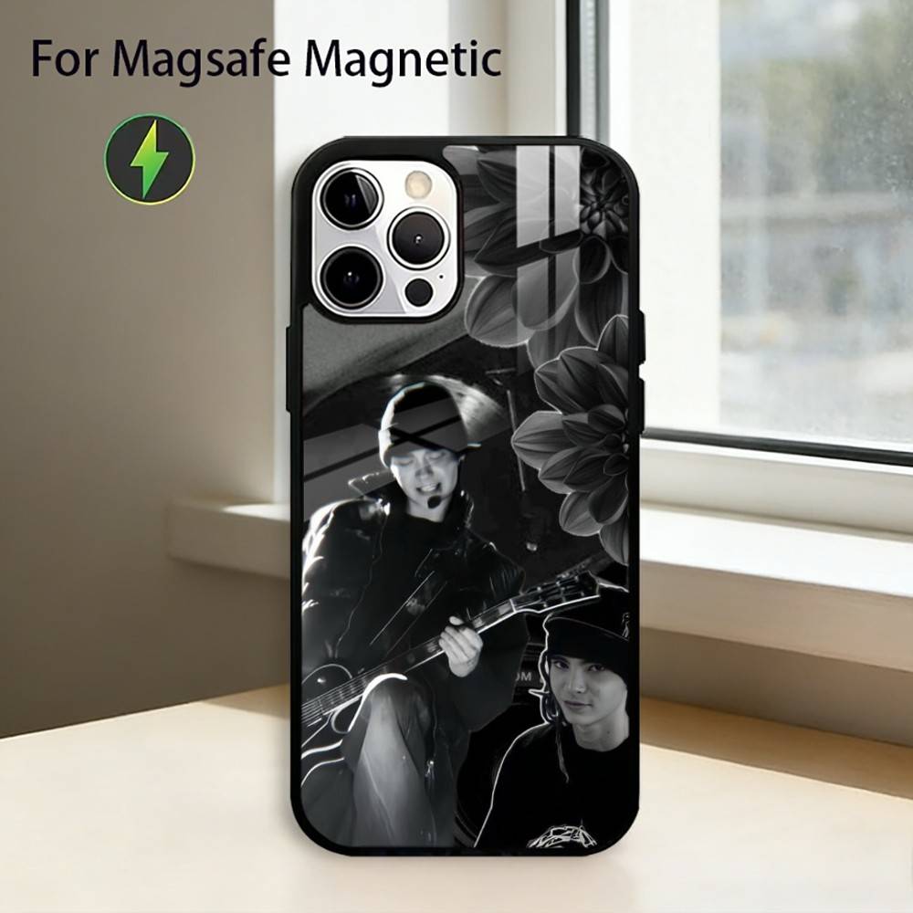 Чехол для телефона Bill-Tom Kaulitz Tokio Hotel для iPhone 17, 16, 15, 14, 13, 12, 11 Plus, Pro, магнитный с Magsafe, беспроводная зарядка iPhone14PROMAX
Чехол для телефона Bill-Tom Kaulitz Tokio Hotel для iPhone 17, 16, 15, 14, 13, 12, 11 Plus, Pro, магнитный с Magsafe, беспроводная зарядка iPhone14PROMAX