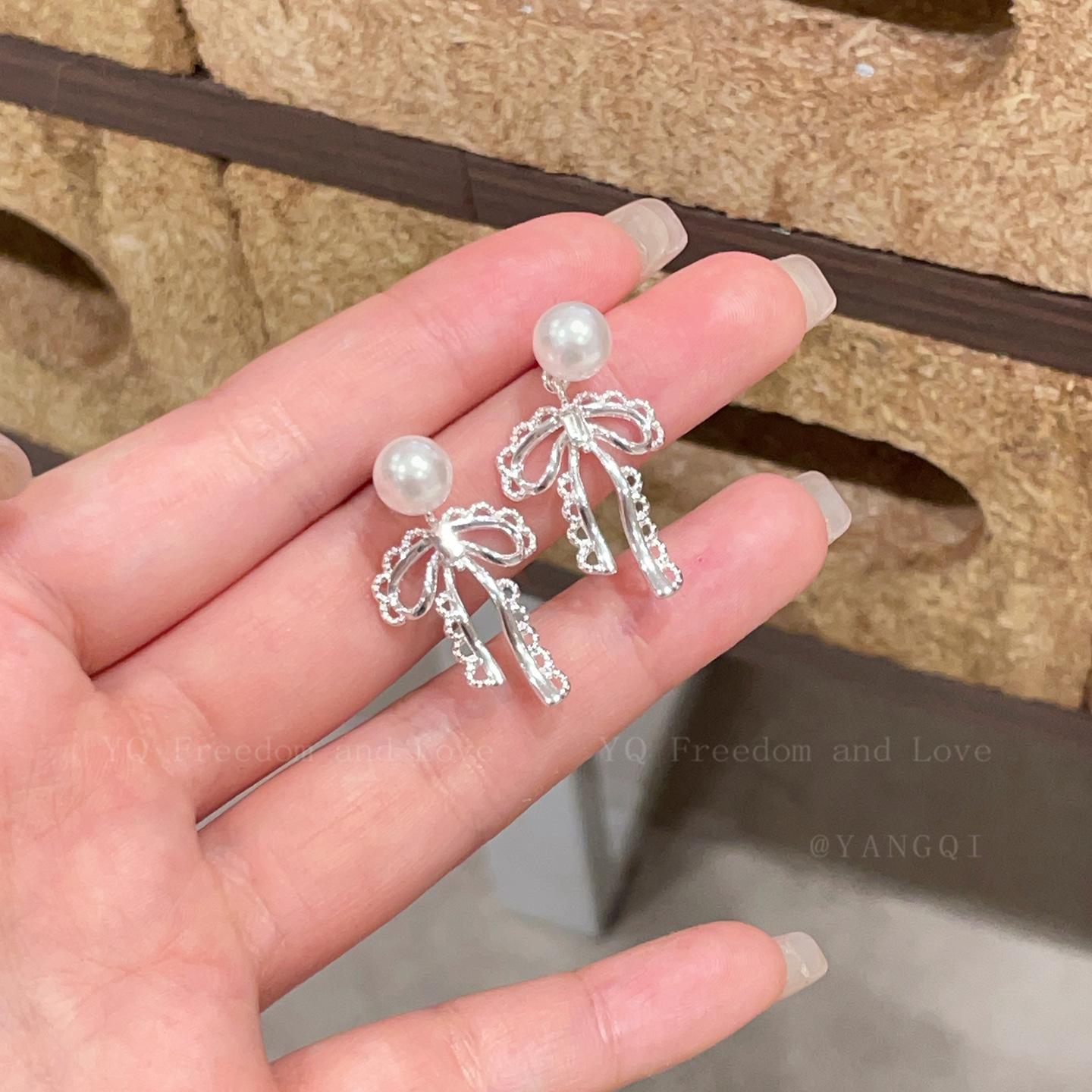 Женские серьги-подвески в стиле легкой роскоши, изысканные pearl bow
Женские серьги-подвески в стиле легкой роскоши, изысканные pearl bow