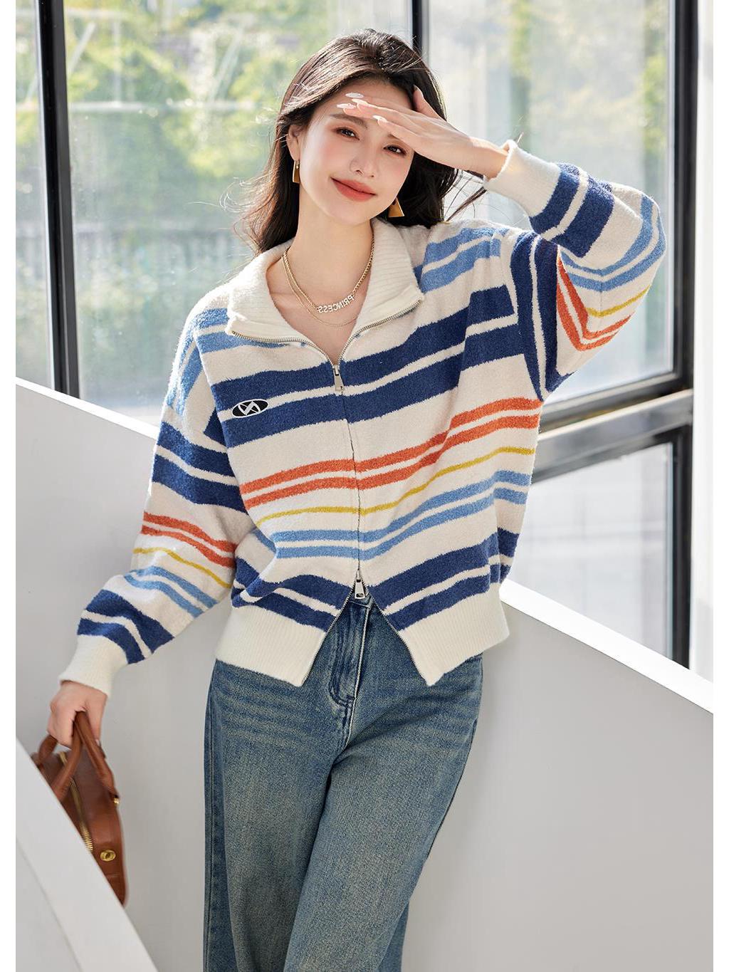 2025 Rainbow Striped Retro Double-Breasted Zipper Cardigan with Lapel Design Large
2025 Rainbow Striped Retro Double-Breasted Zipper Cardigan with Lapel Design Large