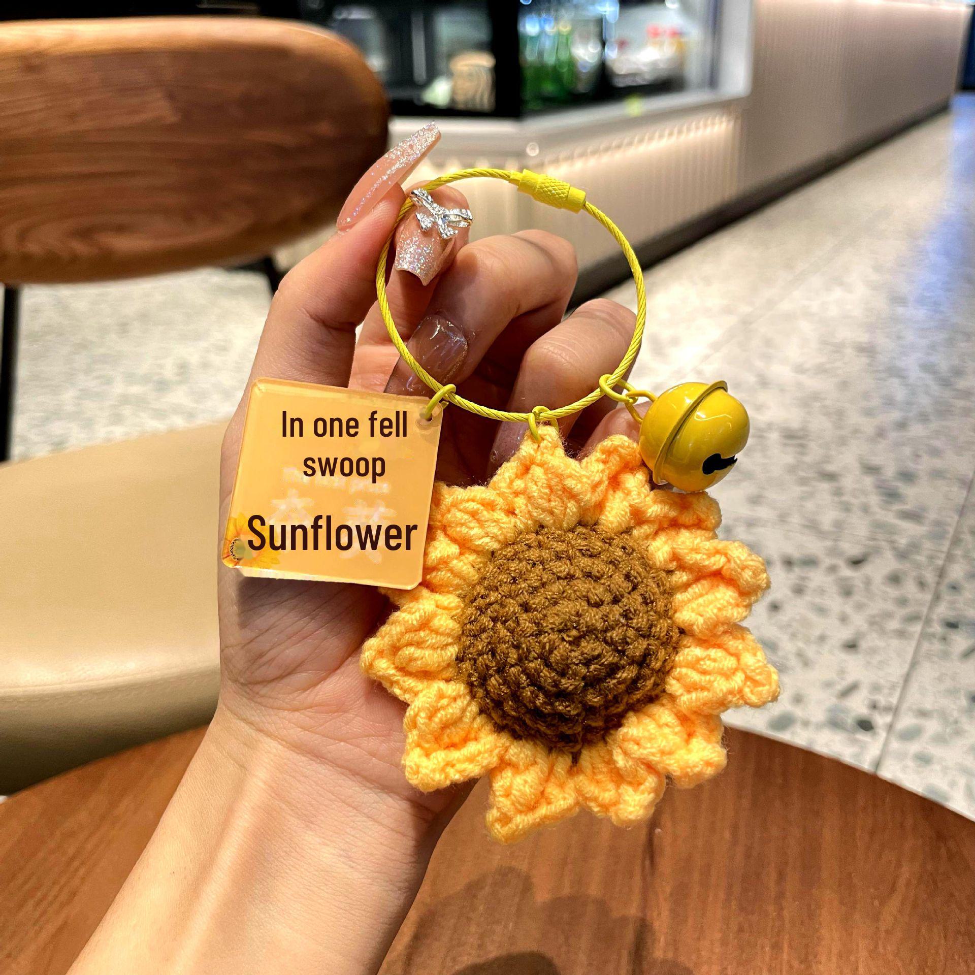 Crocheted Sunflower Persimmon Keychain: Inspirational Graduation Gift for Exams
Crocheted Sunflower Persimmon Keychain: Inspirational Graduation Gift for Exams