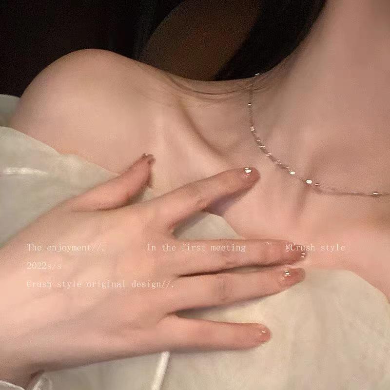 Women s Titanium Steel Pearl Clavicle Chain Choker - Elegant, Versatile, and Stylish Necklace
Women s Titanium Steel Pearl Clavicle Chain Choker - Elegant, Versatile, and Stylish Necklace