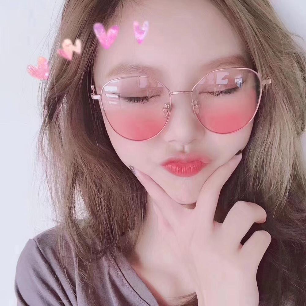 Ультралегкие градиентные цветные очки Love Heart Driver Blocking Sunglasses Shades Blush Eyeglass Eyeglass розового золота
Ультралегкие градиентные цветные очки Love Heart Driver Blocking Sunglasses Shades Blush Eyeglass Eyeglass розового золота