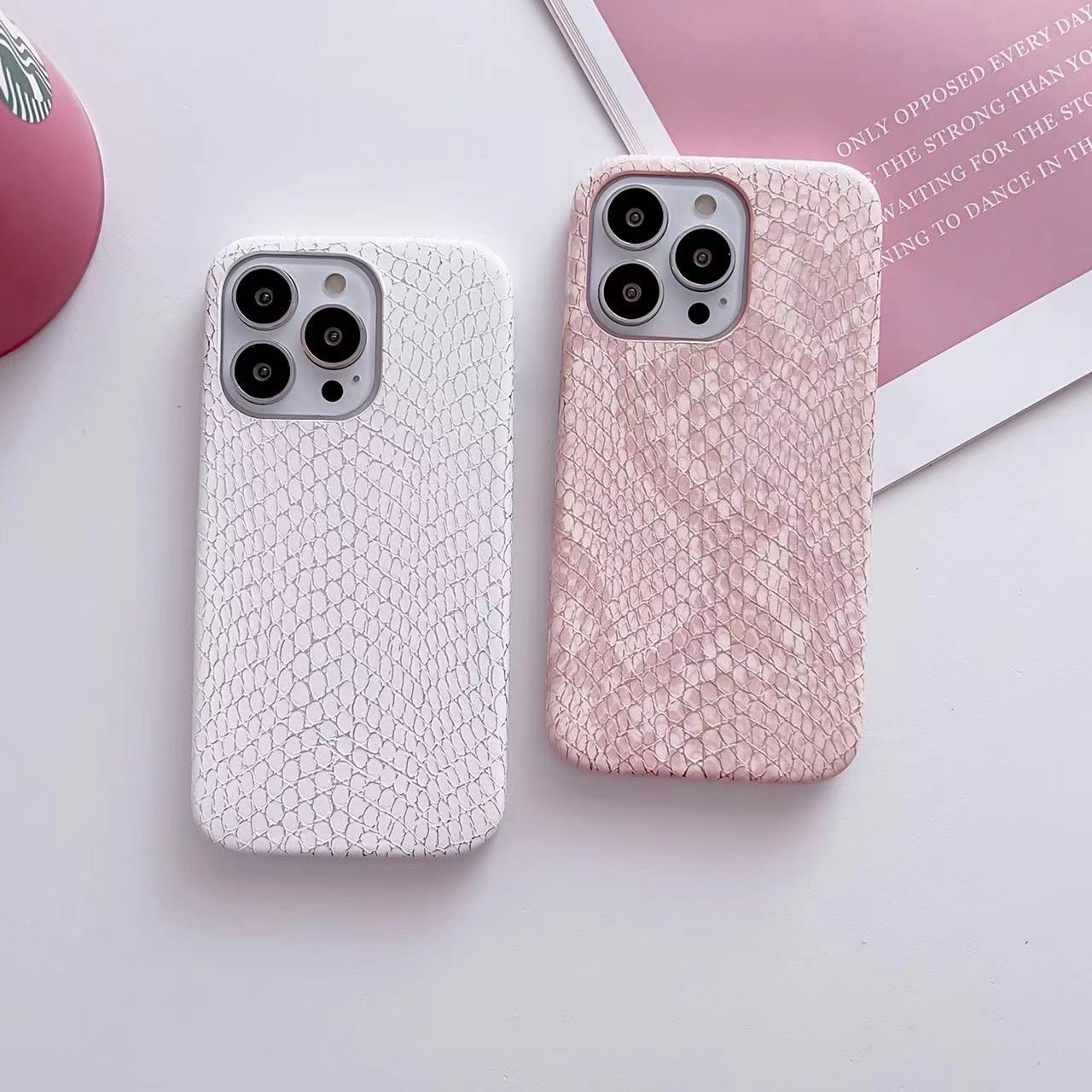 Suitable for Apple 14promax Phone Case, Snake-skin Pattern Iphone13 Half-case 12pm Anti-drop 11 Women s Protective Case iPhone 16 Pro max 6.9 inch
Suitable for Apple 14promax Phone Case, Snake-skin Pattern Iphone13 Half-case 12pm Anti-drop 11 Women s Protective Case iPhone 16 Pro max 6.9 inch