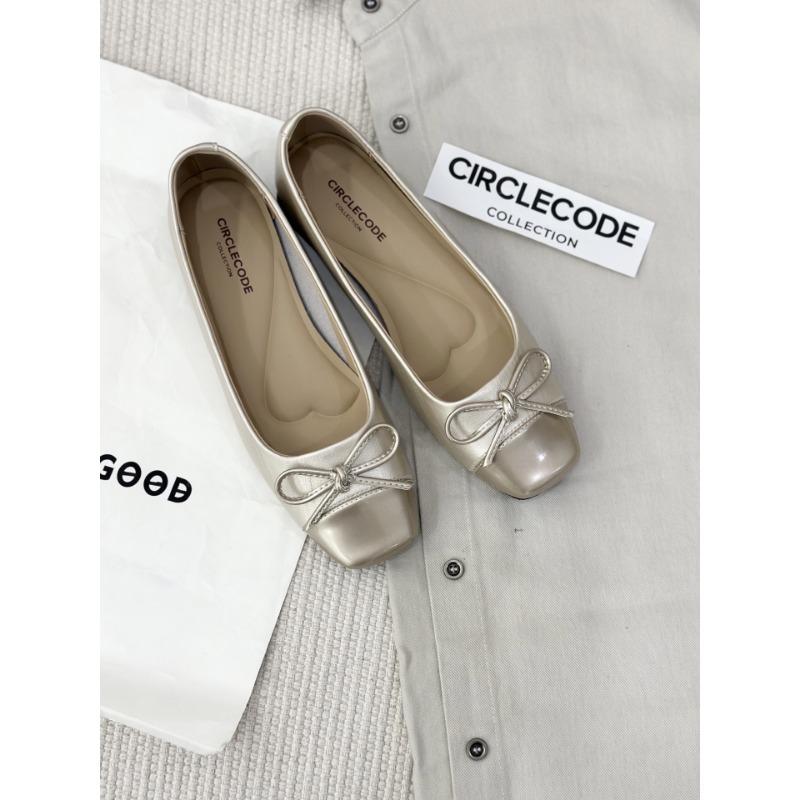 Flat bottom not tired feet casual shallow mouth single shoes women s new summer models women s lightweight non-slip one pedal 39
Flat bottom not tired feet casual shallow mouth single shoes women s new summer models women s lightweight non-slip one pedal 39