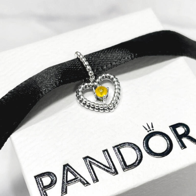 Справжній новий камінь народження Pandora для листопада: Медове Серце 798854C11 798854C11
Справжній новий камінь народження Pandora для листопада: Медове Серце 798854C11 798854C11