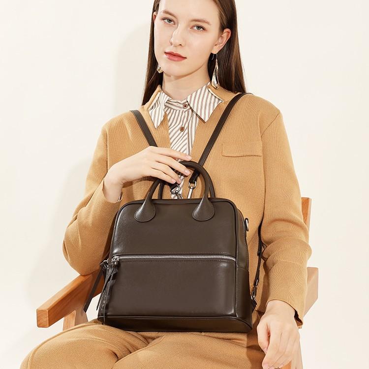 Multi-purpose Backpack Cowhide Large-capacity Portable Messenger Bag Textured Women s Backpack
Multi-purpose Backpack Cowhide Large-capacity Portable Messenger Bag Textured Women s Backpack