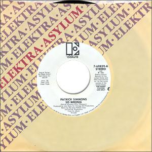 7inch Record PATRICK SIMMONS - So Wrong 769839APROMO Elektra 1983 US Dance & Electronica Used
7inch Record PATRICK SIMMONS - So Wrong 769839APROMO Elektra 1983 US Dance & Electronica Used