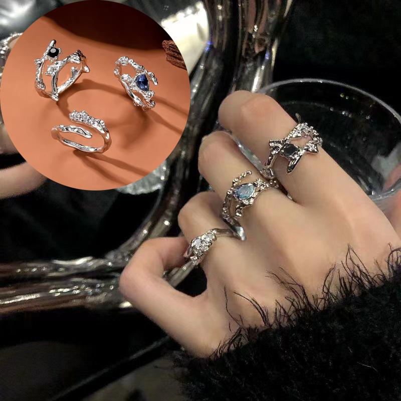 Vintage Gothic Temperament Red Crystal Cross Geometry Aesthetic Open Rings for Women Girl Punk Grunge Jewelry Men Rings resizable
Vintage Gothic Temperament Red Crystal Cross Geometry Aesthetic Open Rings for Women Girl Punk Grunge Jewelry Men Rings resizable