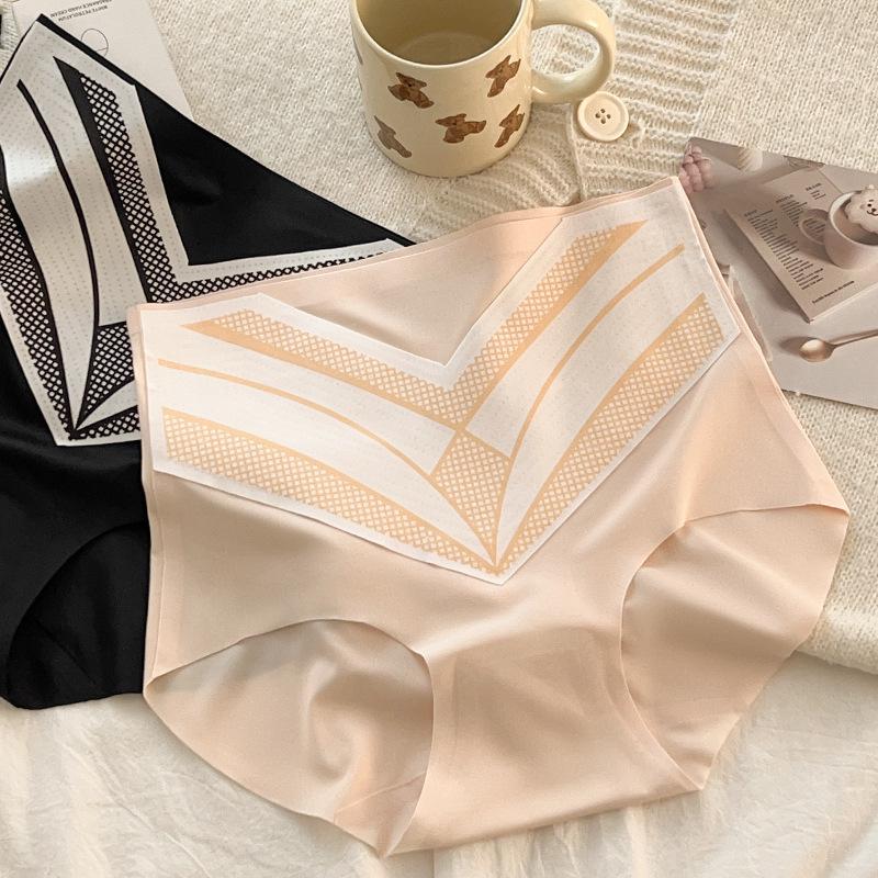 7A Antibacterial Seamless Tummy Control Thong with Pure Cotton Crotch, Butt Lifting, and Waist Slimming Features for Women. 2XL (150-170 lbs)
7A Antibacterial Seamless Tummy Control Thong with Pure Cotton Crotch, Butt Lifting, and Waist Slimming Features for Women. 2XL (150-170 lbs)