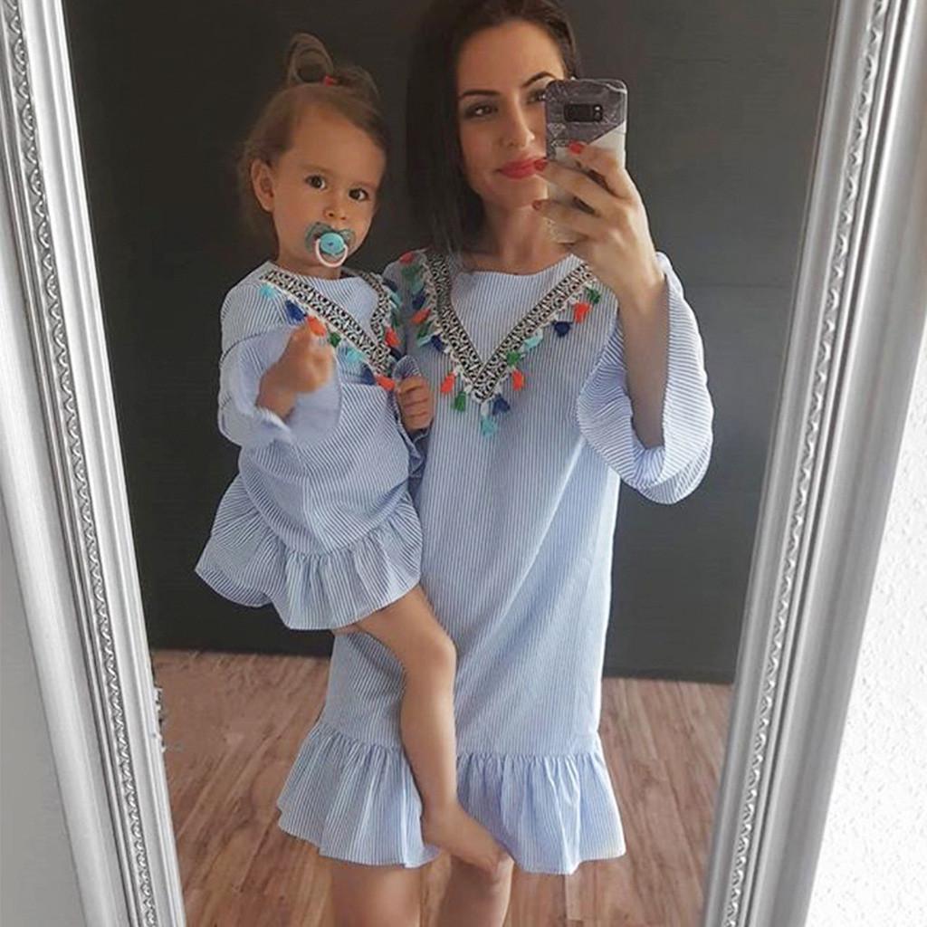 (Курица Кунг Пао)Детское семейное платье в полоску с длинными рукавами и кисточками для маленьких девочек Falbala, комплект одежды
(Курица Кунг Пао)Детское семейное платье в полоску с длинными рукавами и кисточками для маленьких девочек Falbala, комплект одежды