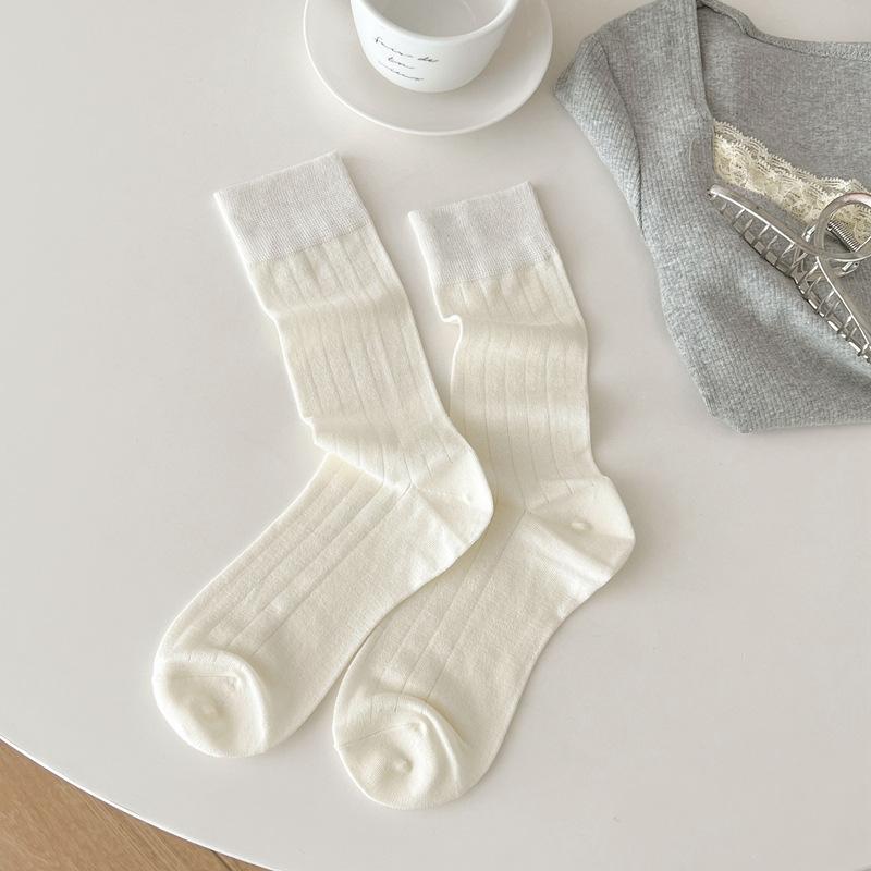 Simple Wind Stacking Socks Children Spring And Autumn Medium Tube Vertical Cotton Socks Japanese Jk College Style Versatile Women S Socks One size fits all молоко, білий колір
Simple Wind Stacking Socks Children Spring And Autumn Medium Tube Vertical Cotton Socks Japanese Jk College Style Versatile Women S Socks One size fits all молоко, білий колір