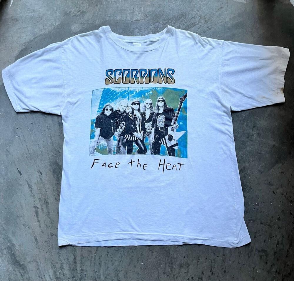 Футболка Scorpions Face The Heat 1994 года, хлопок, размеры от S до 5XL, унисекс. L
Футболка Scorpions Face The Heat 1994 года, хлопок, размеры от S до 5XL, унисекс. L