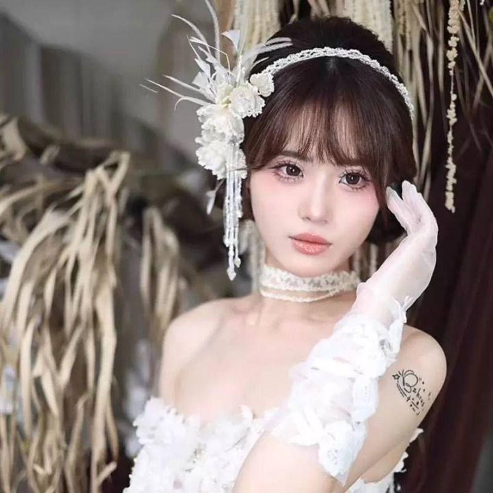 Flower Bridal Headbands Exquisite Wedding Headwear French Bride Headress Headpiece бежевий
Flower Bridal Headbands Exquisite Wedding Headwear French Bride Headress Headpiece бежевий