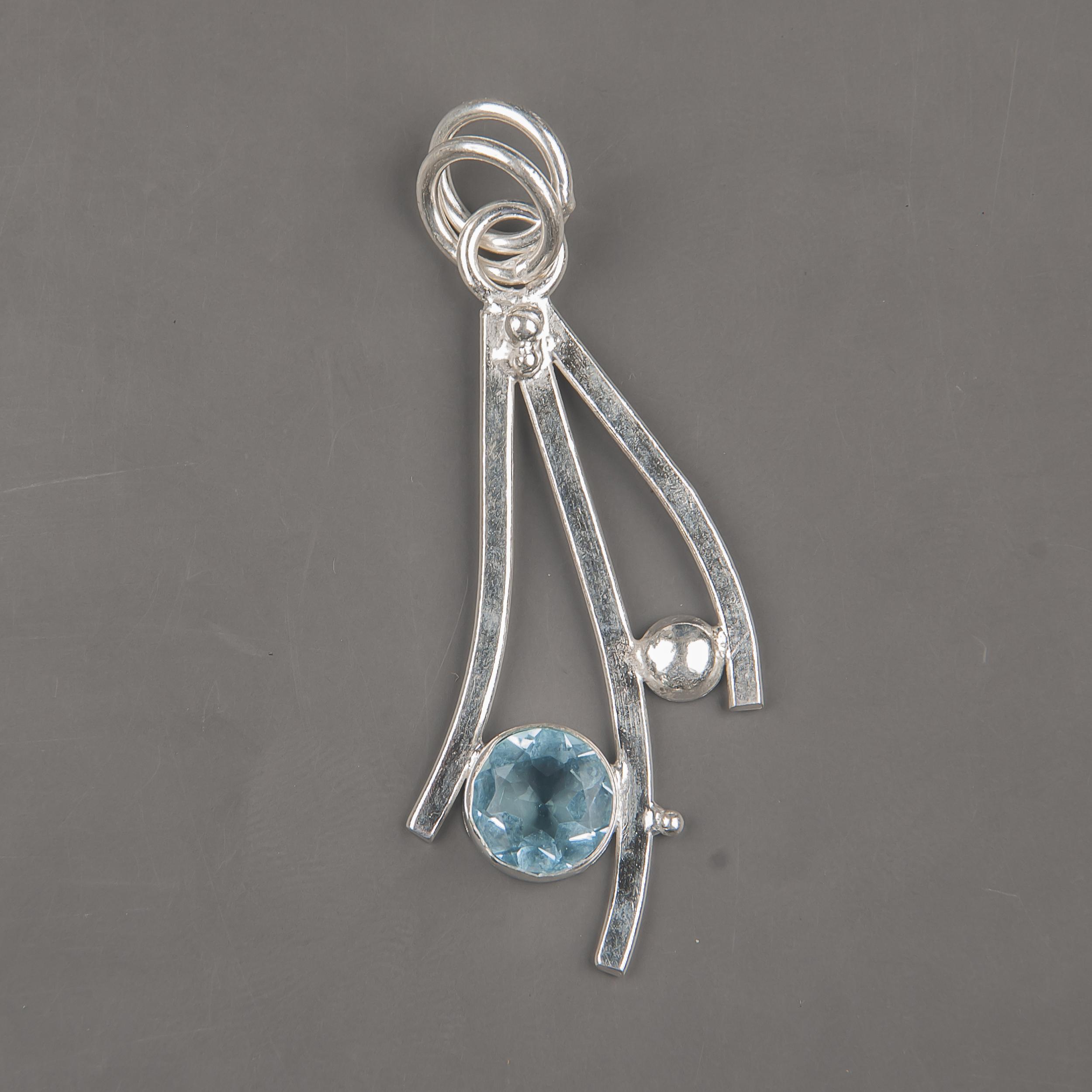 Sky Blue Topaz Pendant Gemstone Jewelry, 925 Solid Sterling Silver Pendant, Handmade Jewelry Birthstone Pendant, Gift For Mother 1.73 Inches синій
Sky Blue Topaz Pendant Gemstone Jewelry, 925 Solid Sterling Silver Pendant, Handmade Jewelry Birthstone Pendant, Gift For Mother 1.73 Inches синій