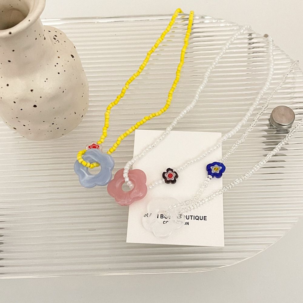 Girls Gift Floral Pendant Colorful Rice Bead Necklace Women Jewelry Accessories Korean Necklace
Girls Gift Floral Pendant Colorful Rice Bead Necklace Women Jewelry Accessories Korean Necklace