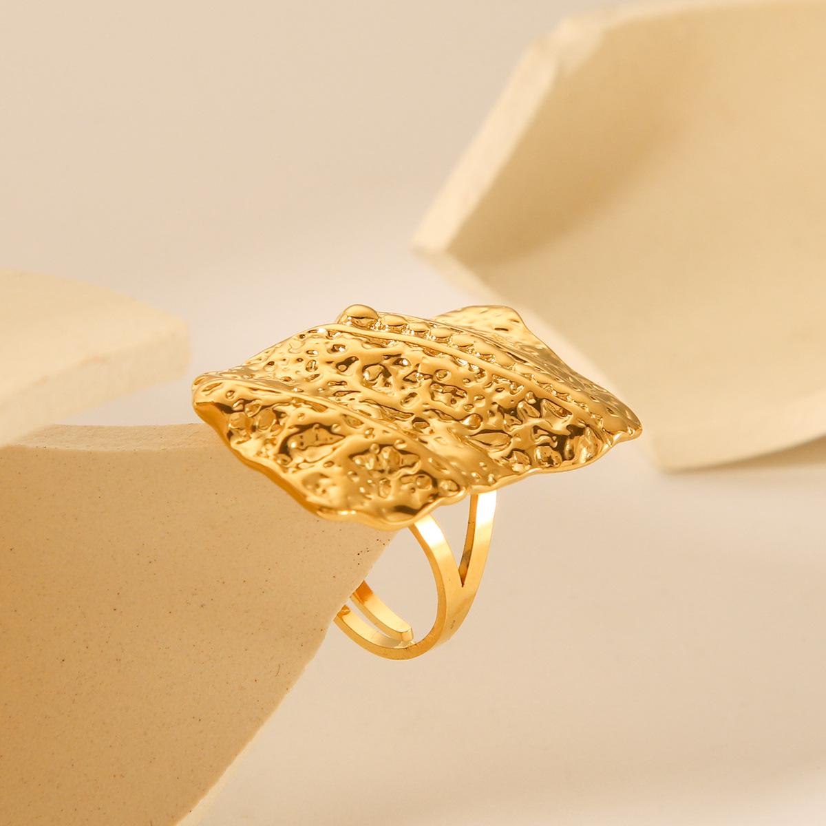 INS Hot Seller: 18K Gold Stainless Steel Hammered Ring - Women s Fashion Titanium Steel Ring, Versatile European & American Style.
INS Hot Seller: 18K Gold Stainless Steel Hammered Ring - Women s Fashion Titanium Steel Ring, Versatile European & American Style.