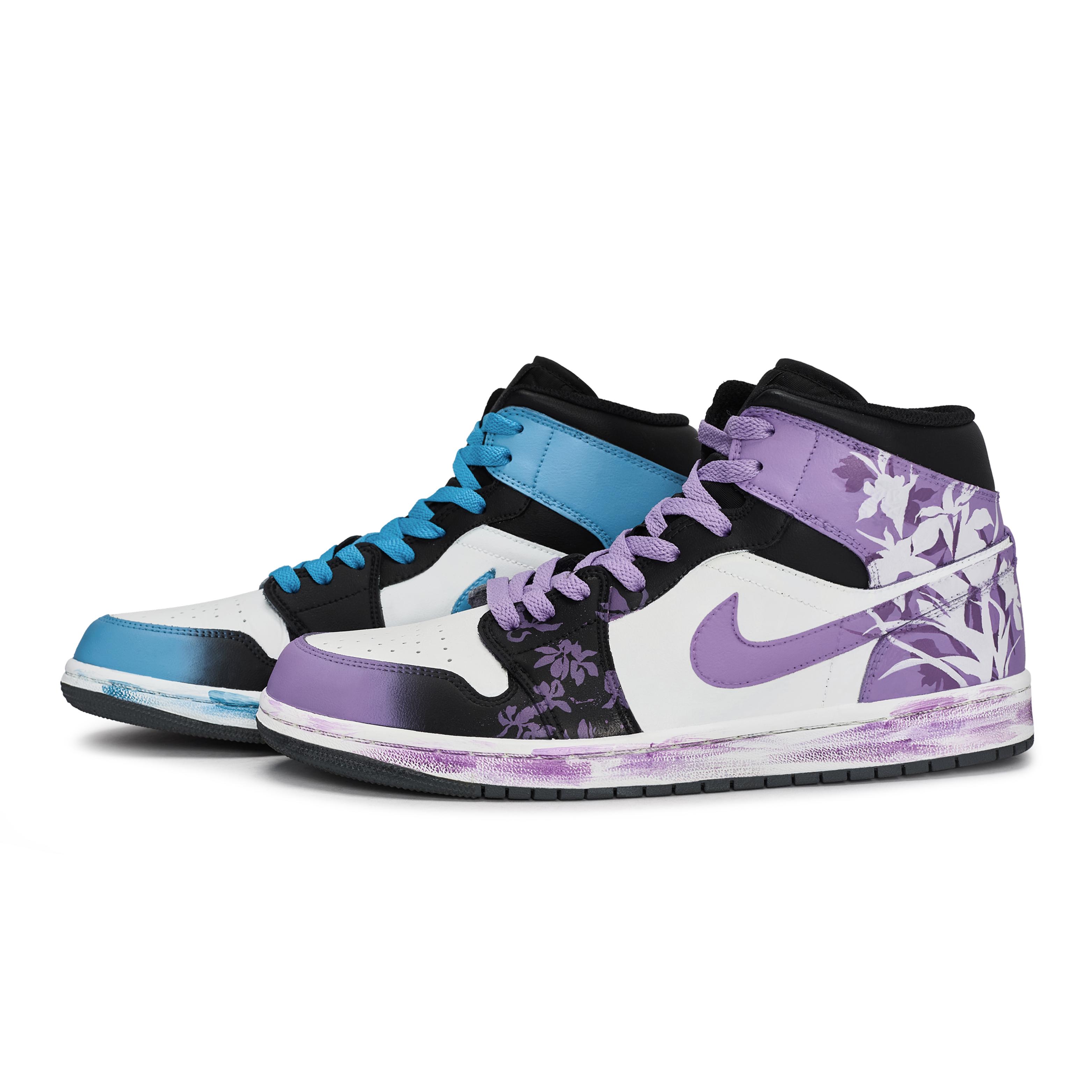 Jordan Air Jordan 1 811 Manufacturing, Batik Mismatched Abrasion Resistant Mid top Vintage Basketball Shoes Unisex DQ8426-010(Team80-) 44
Jordan Air Jordan 1 811 Manufacturing, Batik Mismatched Abrasion Resistant Mid top Vintage Basketball Shoes Unisex DQ8426-010(Team80-) 44
