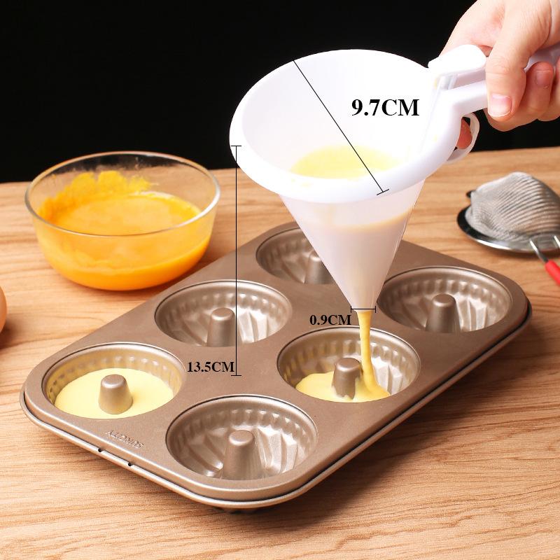 Kitchen Cream Portion Funnel Conical Chocolate Egg Liquid Dispenser Multi Functional Handheld Cream Jam Measuring Funnel
Kitchen Cream Portion Funnel Conical Chocolate Egg Liquid Dispenser Multi Functional Handheld Cream Jam Measuring Funnel