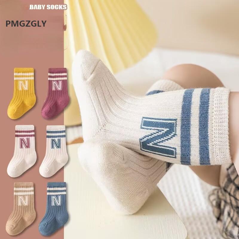 Kids Knit Soft Fashion Letter Socks Baby Middle Tube Stockings Long Socks for Infant Toddler Boys Girls Casual Socks S 0-1 years old
Kids Knit Soft Fashion Letter Socks Baby Middle Tube Stockings Long Socks for Infant Toddler Boys Girls Casual Socks S 0-1 years old