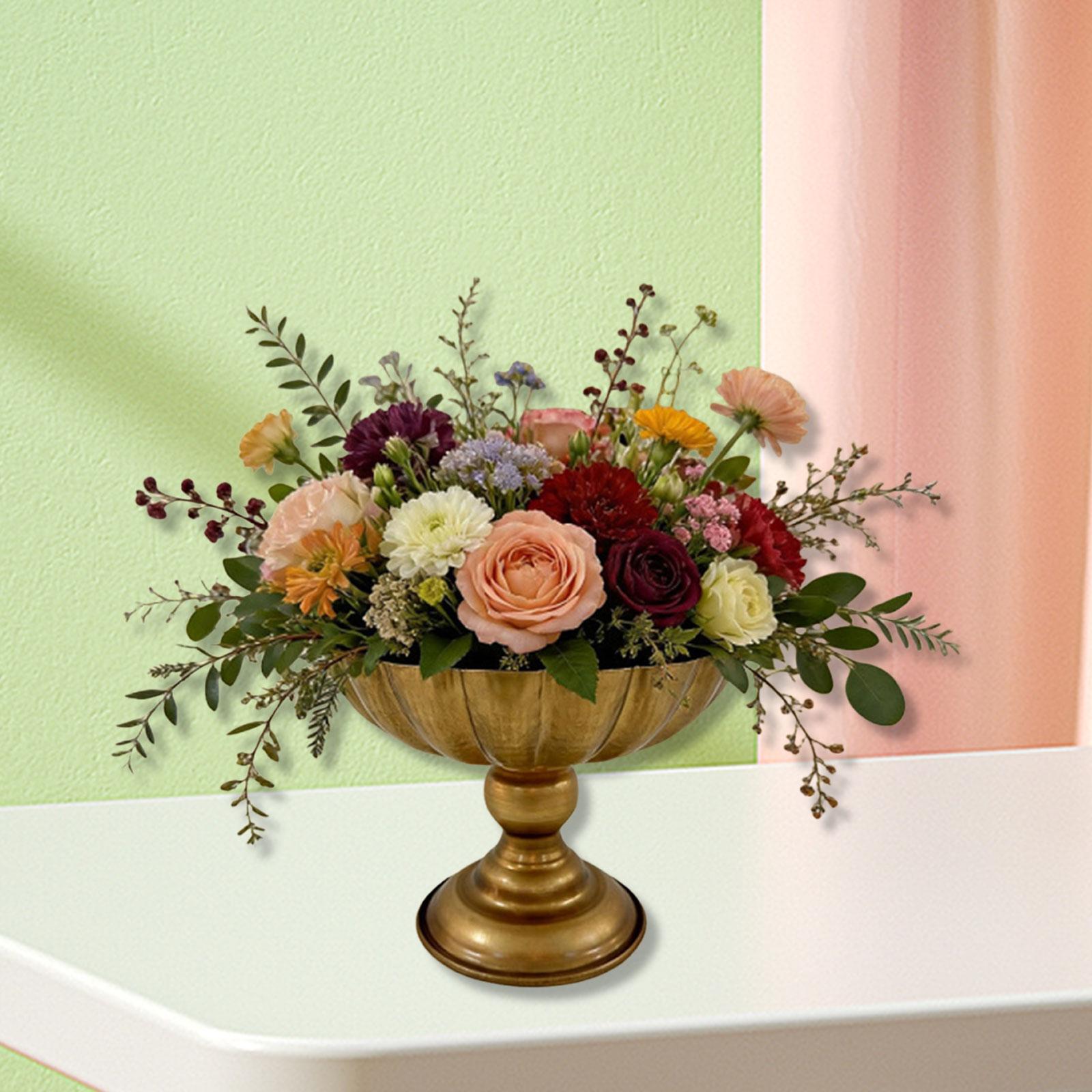 Vintage Urn Planter Iron Decorative Flower Pot Stylish Ornament Centerpiece Vase for Living Room Bedroom Luxury Decor
Vintage Urn Planter Iron Decorative Flower Pot Stylish Ornament Centerpiece Vase for Living Room Bedroom Luxury Decor