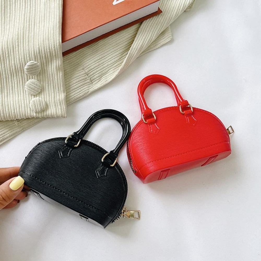 Candy Color PVC Jelly Bag Shoulder Bag Mini Crossbody Bags The Water-Sprinkling Festival чорний
Candy Color PVC Jelly Bag Shoulder Bag Mini Crossbody Bags The Water-Sprinkling Festival чорний