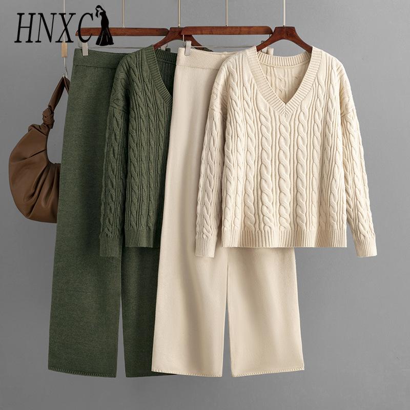 HNXC Fashion Wide-leg Pants and Sweater Women s Autumn and Winter Two-piece Women s Twisted V-neck Knitted Suit One Size оливковий колір
HNXC Fashion Wide-leg Pants and Sweater Women s Autumn and Winter Two-piece Women s Twisted V-neck Knitted Suit One Size оливковий колір