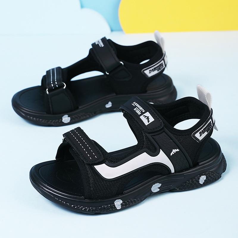 New children s beach shoes children s sandals soft sole non-slip children boys elementary school students 40
New children s beach shoes children s sandals soft sole non-slip children boys elementary school students 40