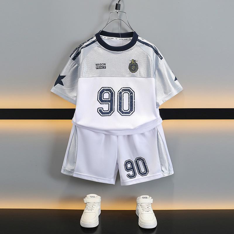 Boy s 2025 Summer Short Sleeve Basketball Set - Fashionable & Lightweight Two-Piece Outfit 160 cm белый
Boy s 2025 Summer Short Sleeve Basketball Set - Fashionable & Lightweight Two-Piece Outfit 160 cm белый