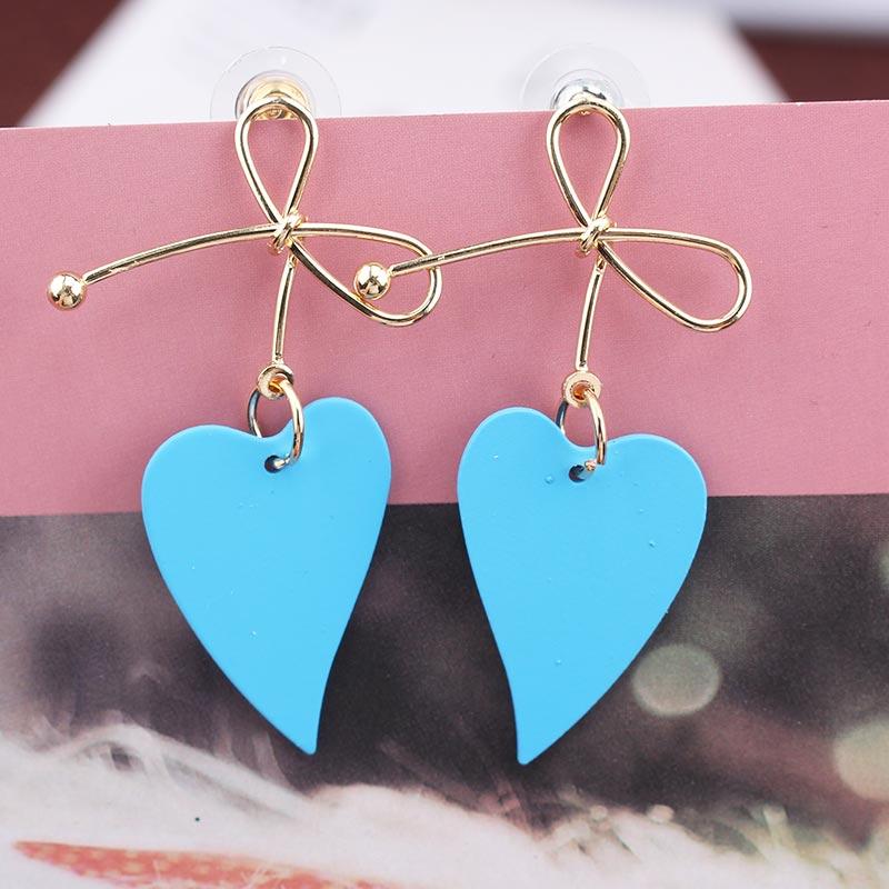 2019 Retro Vintage Statement Earrings White Geometric Long Dangle Earrings for Women Wedding Party Christmas Gift Wholesale
2019 Retro Vintage Statement Earrings White Geometric Long Dangle Earrings for Women Wedding Party Christmas Gift Wholesale