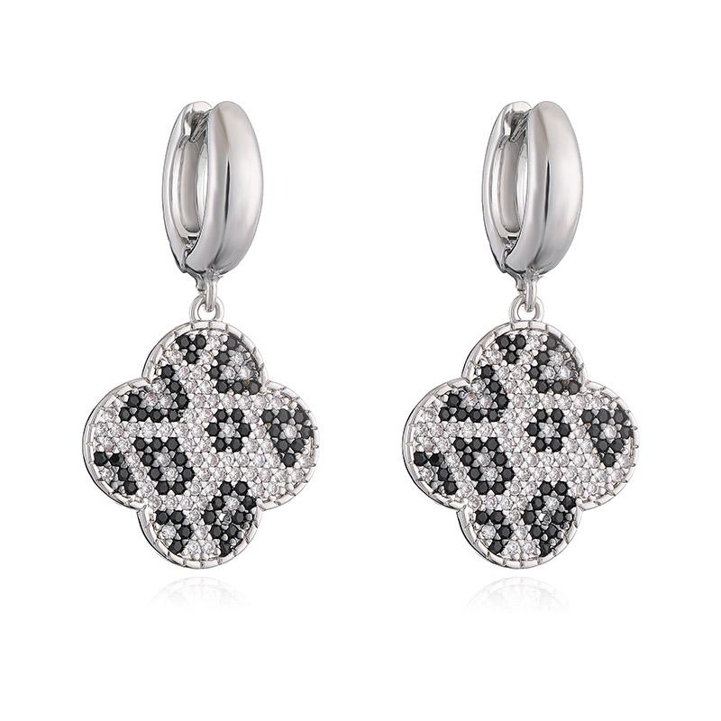 HECHENG, 3 Styles Of Heart-shaped Clover Leopard Print Pattern Inlaid With CZ Stone Women s Pendant Earrings Fashionable Zircon Other
HECHENG, 3 Styles Of Heart-shaped Clover Leopard Print Pattern Inlaid With CZ Stone Women s Pendant Earrings Fashionable Zircon Other