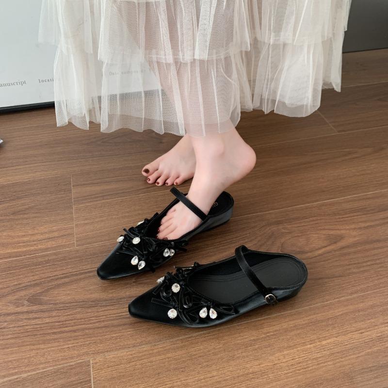 Fashion Inner Heightened Baotou Half Slippers Women Summer Outer Wear Pointed Toe Shallow Slip Rhinestone Bow Mary Jane Single Shoes 40 чёрный
Fashion Inner Heightened Baotou Half Slippers Women Summer Outer Wear Pointed Toe Shallow Slip Rhinestone Bow Mary Jane Single Shoes 40 чёрный