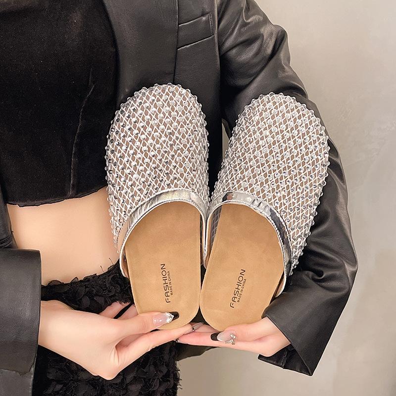 Thick-bottomed mesh rhinestone bag head half slippers women s 2025 summer new outer wear lazy one pedal beach cool slippers 40 срібний
Thick-bottomed mesh rhinestone bag head half slippers women s 2025 summer new outer wear lazy one pedal beach cool slippers 40 срібний