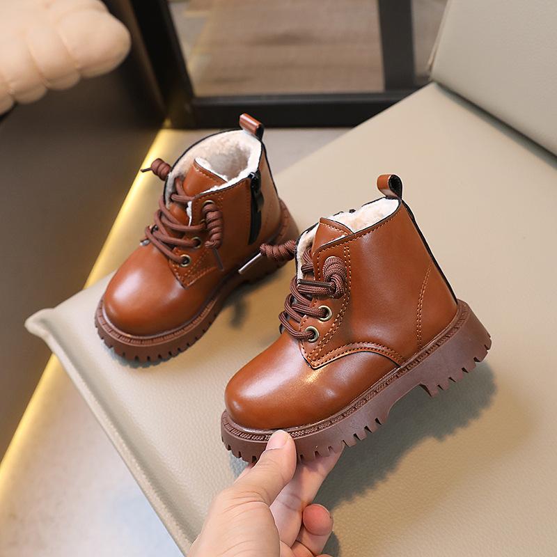 Korean-style children s cotton boots, new autumn and winter fashion, boys and girls padded Martin boots, retro baby boots 23 темно-коричневого
Korean-style children s cotton boots, new autumn and winter fashion, boys and girls padded Martin boots, retro baby boots 23 темно-коричневого