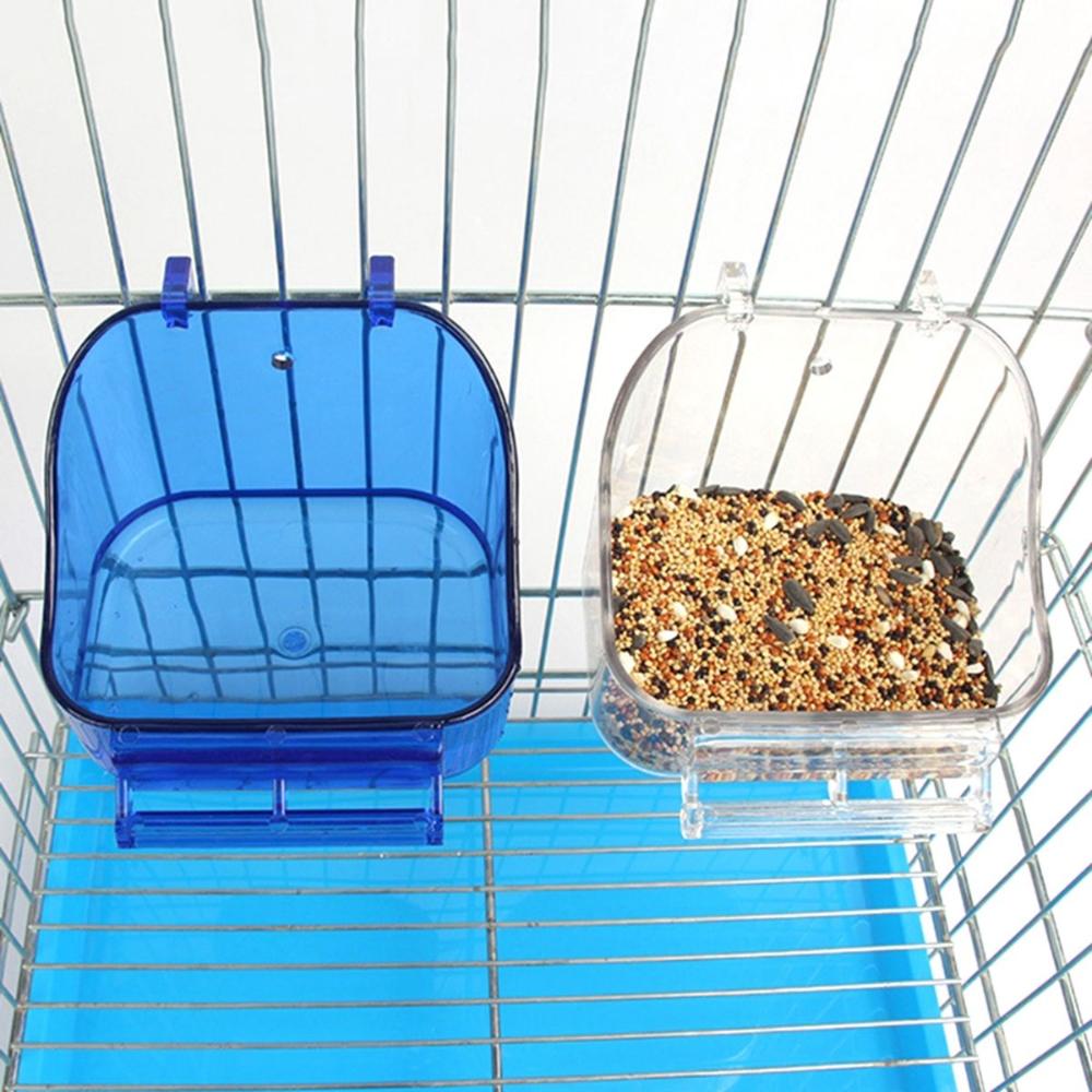 Hanging Pet Shower Plastic Cage Accessories Parrot Bathtub Birdbath Bird Bath Cage Bathing Box transparent
Hanging Pet Shower Plastic Cage Accessories Parrot Bathtub Birdbath Bird Bath Cage Bathing Box transparent